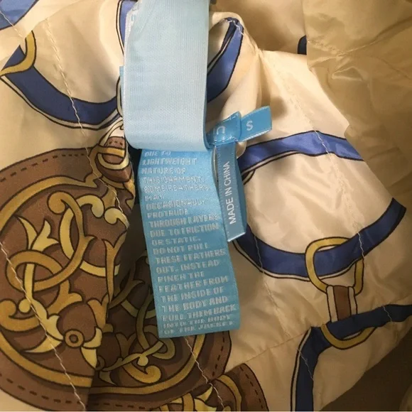 J. McLaughlin Tahoe goose down reversible Packable Vest - Picture 9 of 10